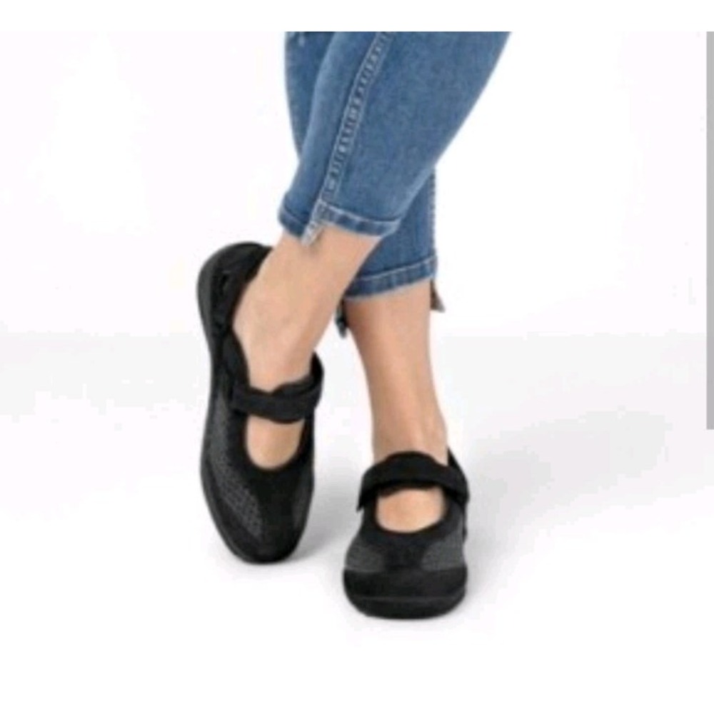 Orthofeet 893 Sanibel Mary Jane 7.5 D Wide Black Comfort Orthotic Suede Leather